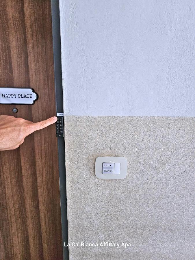 La Ca' Bianca Affittaly Apartments 卡斯泰纳索 外观 照片